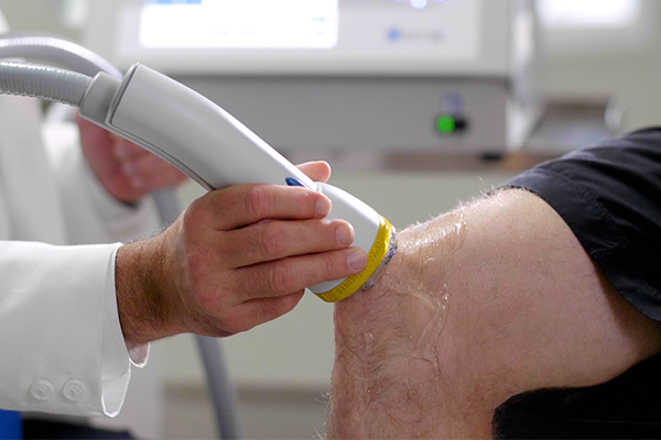 Softwave_KneePain2_600x400