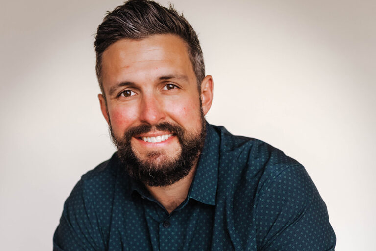 Dr. Daniel L. Wallis B.A, D.C